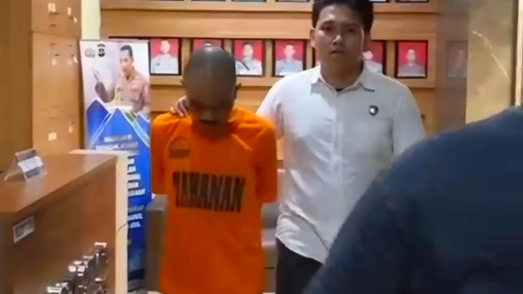 Penganiayaan Ibu oleh Anak Kandung di Bekasi, Mengguncang Warga
