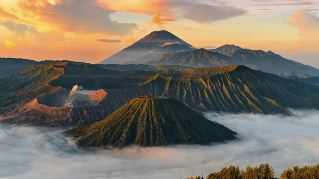 Keindahan Alam Indonesia: Pesona Destinasi Lokal yang Tak Kalah Menarik