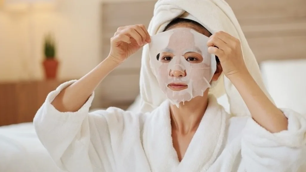 Masker Wajah Alami dari Bahan Dapur: Solusi Hemat untuk Kulit Sehat