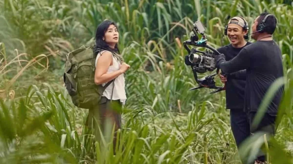 Jacquelyn Chandra, Warga Negara Indonesia Pertama di Film Hollywood