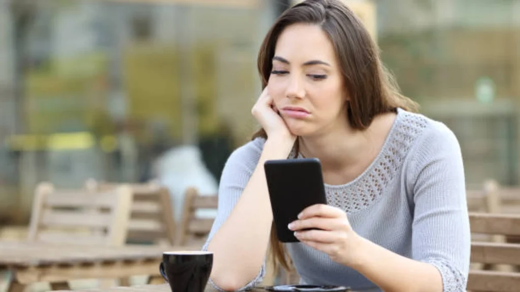 Mengenali Tanda-Tanda Butuh Digital Healing di Era Teknologi