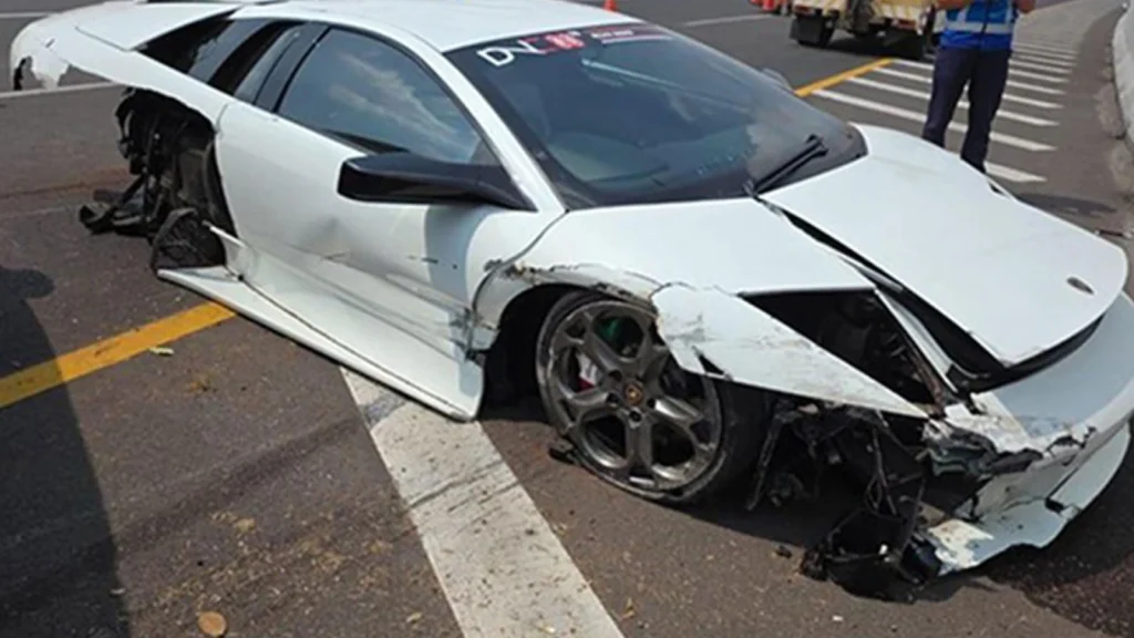 Kecelakaan Supercar Lamborghini di Tol Kunciran Tanpa Korban Jiwa
