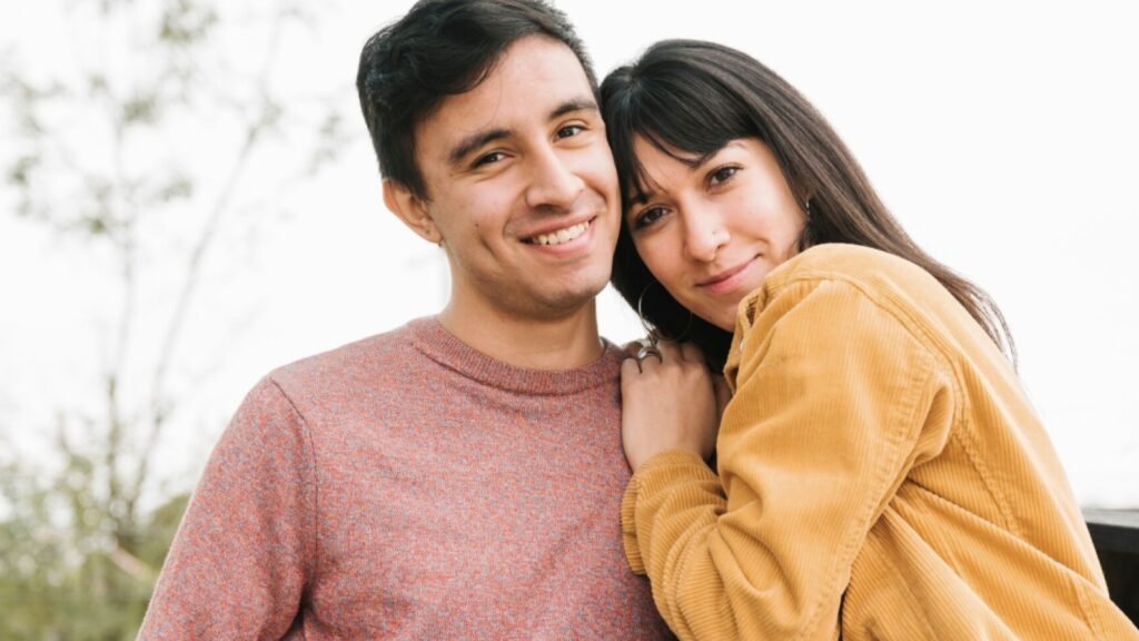 Menggali Peran Persahabatan dalam Hubungan Romantis