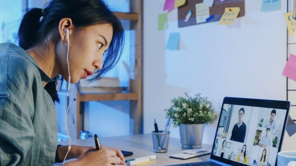 Menggali Potensi Microlearning di Era Digital