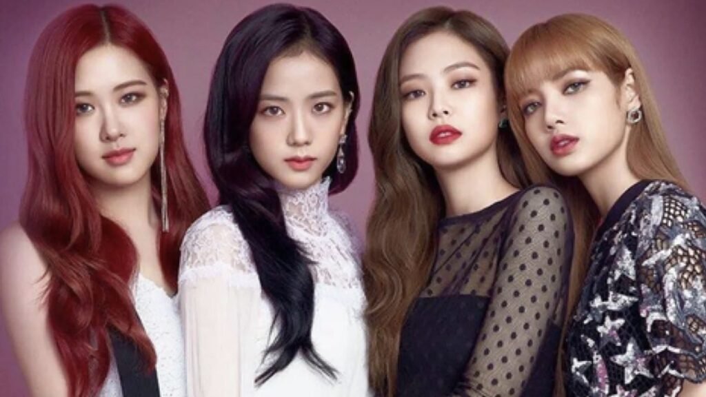 Perbandingan Dua Subkultur Populer di Indonesia: Otaku dan K-Pop